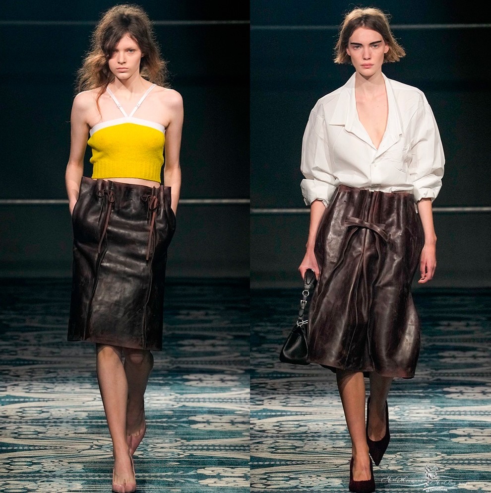 Кожаные юбки Prada